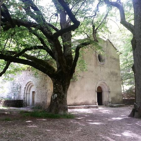 Petit Studio Atypique Et Cosy En Provence Saint-Étienne-les-Orgues Екстериор снимка